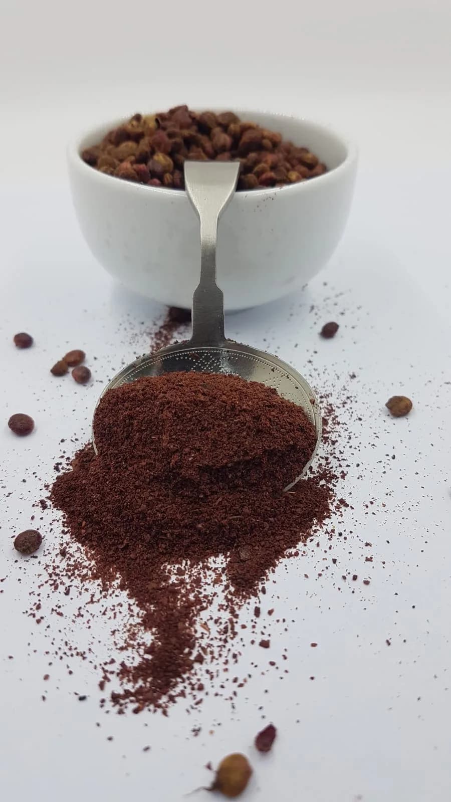 Organic Sumac ground grinded powder