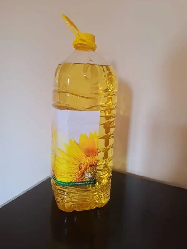 Sunflower oil 5L pet bottle