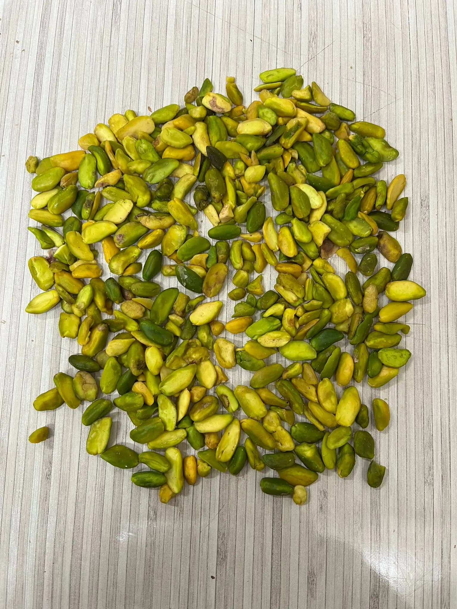 Pistachio Kernels peeled